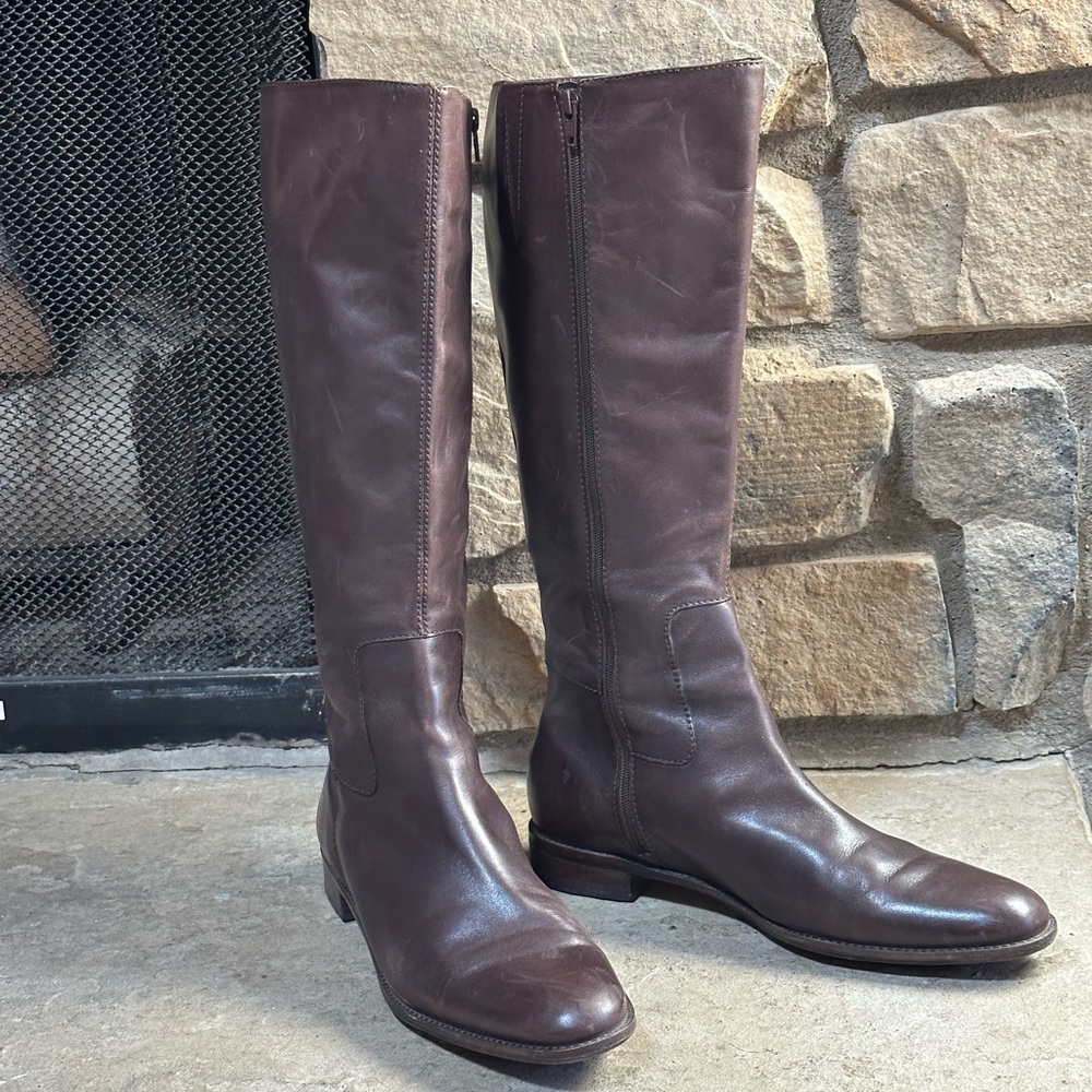 Women’s chocolate brown tall leather boots, Talbots size 9 made in Brazil